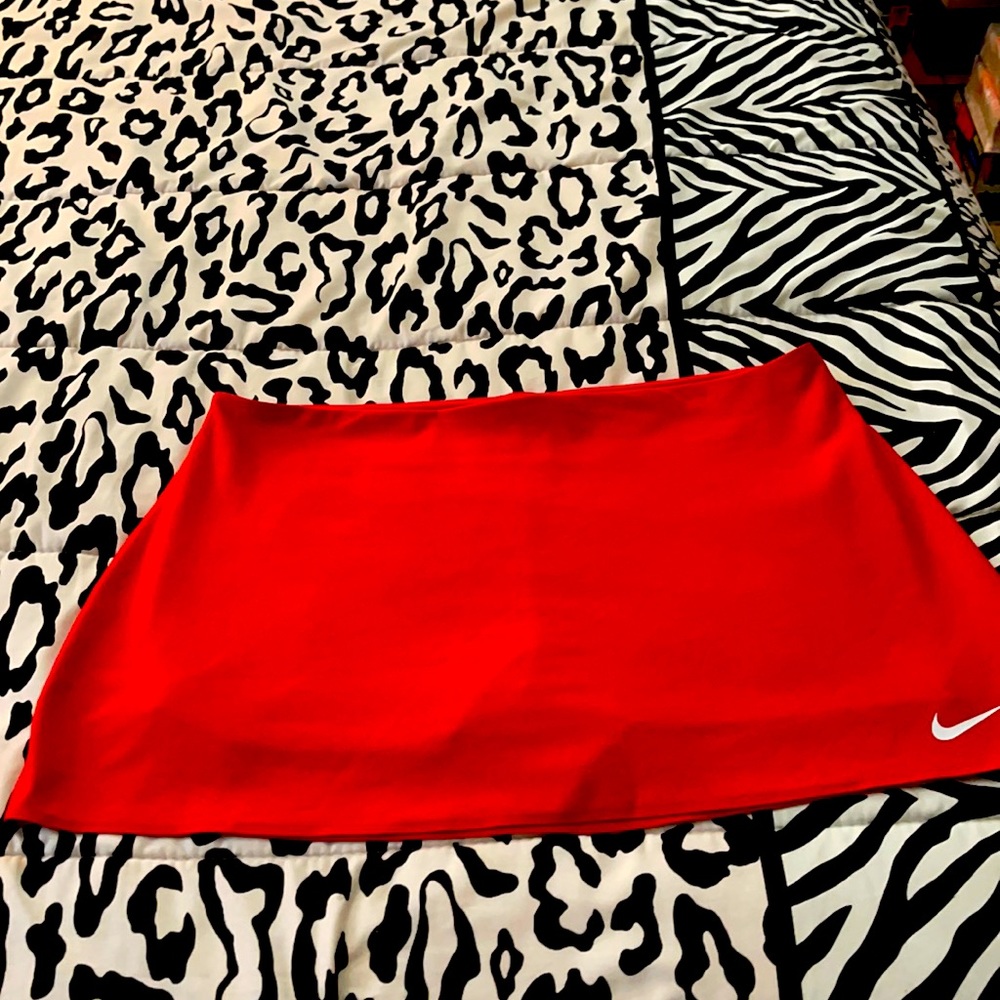 Nike Dri-Fit Red XL Tennis Skirt